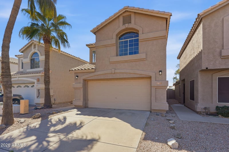 2109 E Saltsage Dr, Phoenix, AZ 85048
