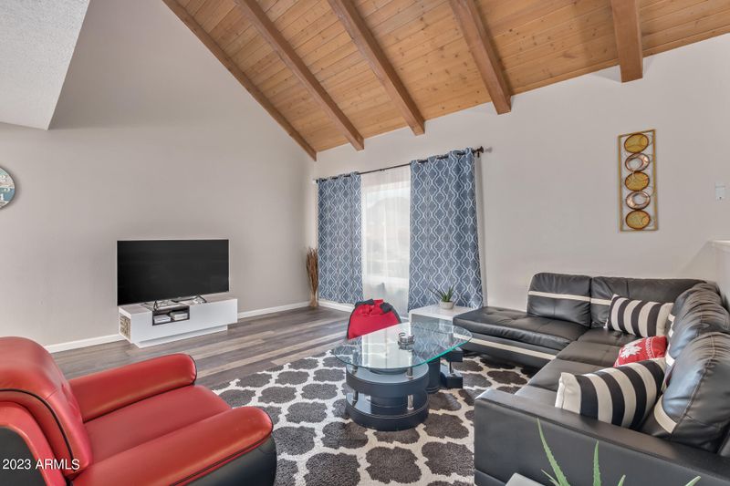 2109 E Sheena Dr, Phoenix, AZ 85022