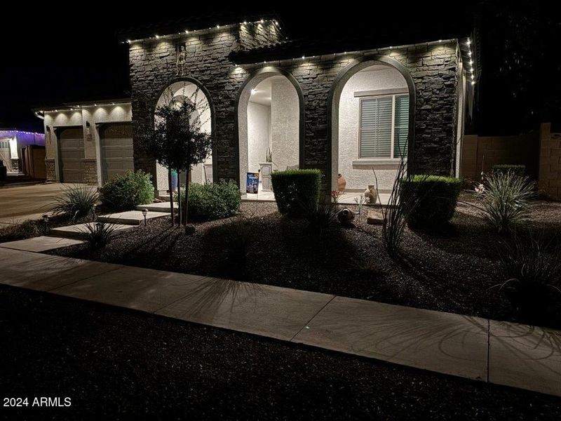 2109 W Samantha Way, Phoenix, AZ 85041