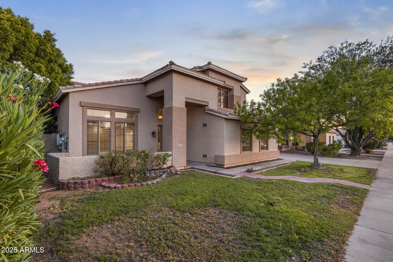 2109 Wildhorse Dr, Chandler, AZ 85286