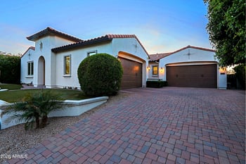 21098 76th Ave, Glendale, AZ 85308