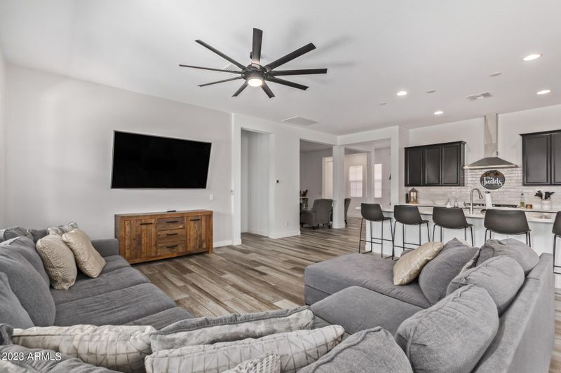 21099 E Seagull Dr, Queen Creek, AZ 85142