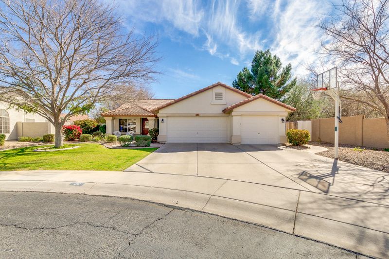 211 E Jasper Ct, Gilbert, AZ 85296