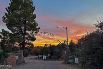 211 Helen Dr, Payson, AZ 85541