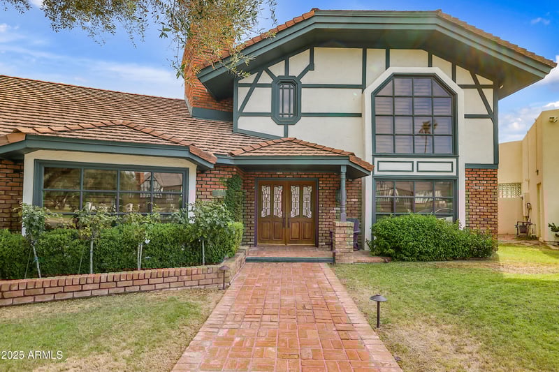 211 Kaler Dr, Phoenix, AZ 85021