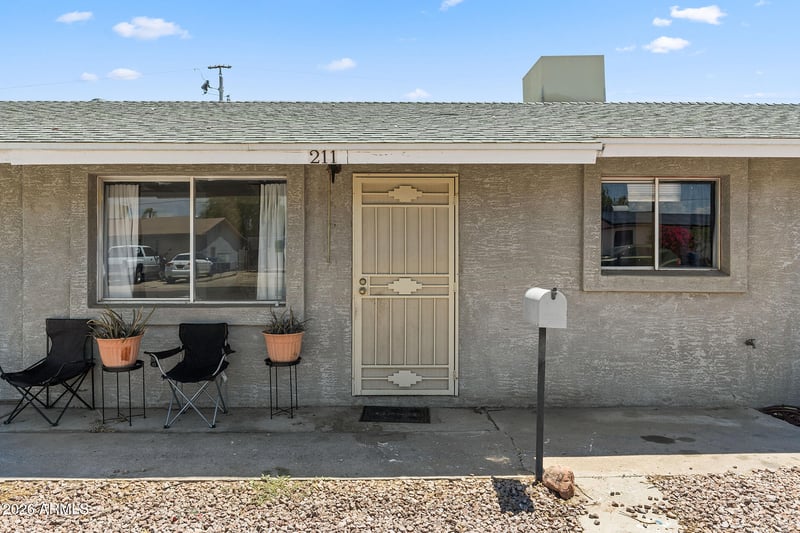 211 Brinker Dr, Avondale, AZ 85323