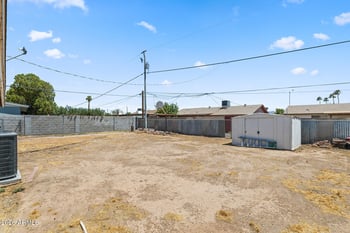 211 Brinker Dr, Avondale, AZ 85323