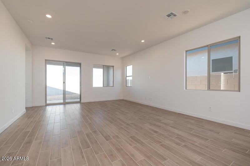 2110 Mill Rd, San Tan Valley, AZ 85140