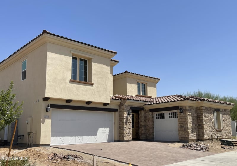 2110 Rowel Rd, Phoenix, AZ 85085