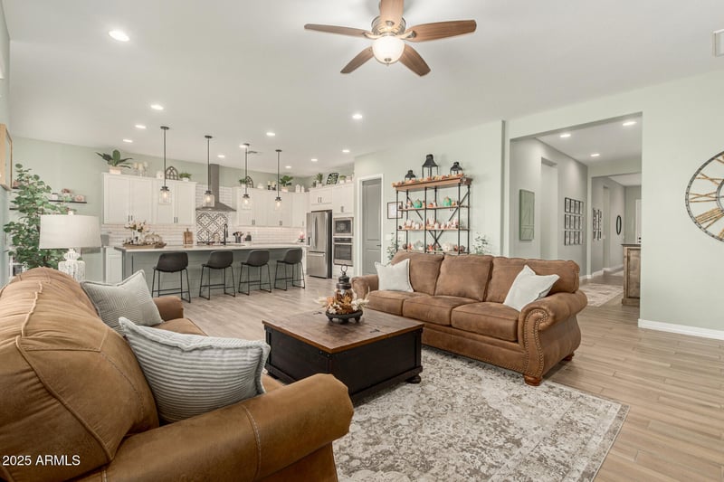 21100 Swan Dr, Queen Creek, AZ 85142