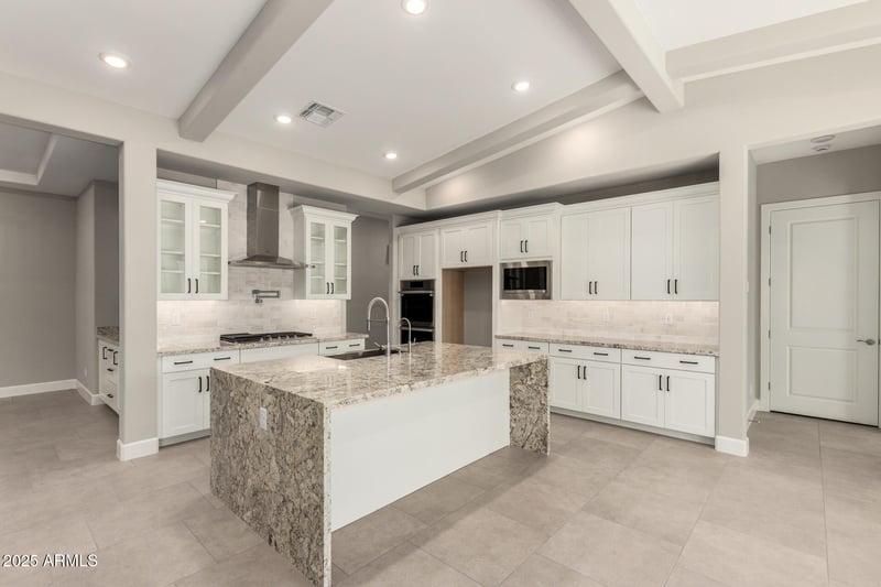 21107 Diana Way, Queen Creek, AZ 85142