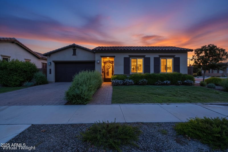 21108 Swan Dr, Queen Creek, AZ 85142