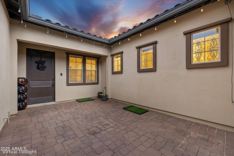 21108 Swan Dr, Queen Creek, AZ 85142