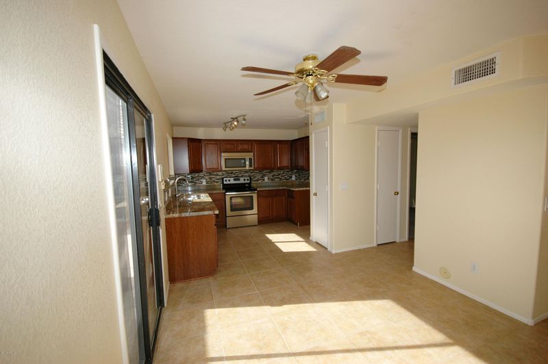 2111 E Donald Dr, Phoenix, AZ 85024
