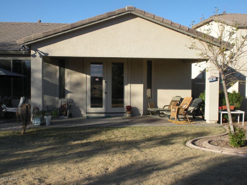 2111 E Hulet Dr, Chandler, AZ 85286