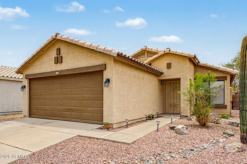 2111 E Williams Dr, Phoenix, AZ 85024