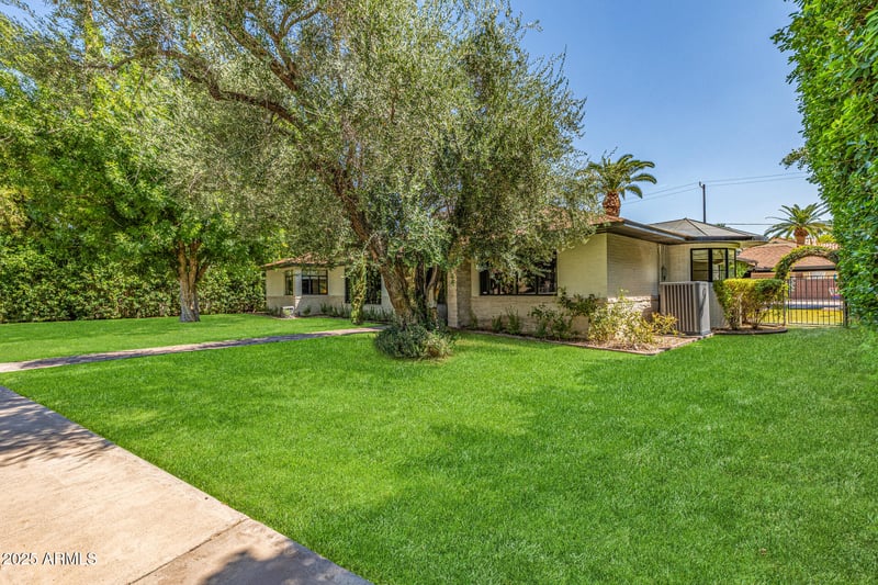 2111 Encanto Dr, Phoenix, AZ 85007