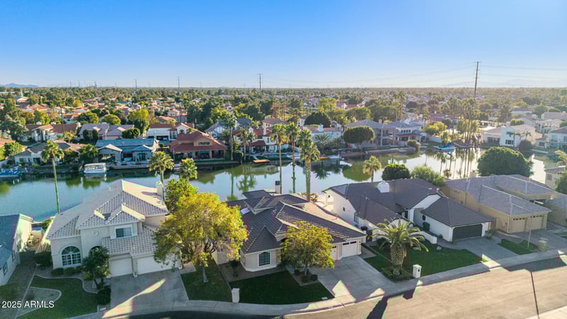 2111 Gondola Ln, Gilbert, AZ 85234