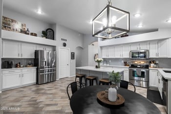 2111 Rawhide St, Gilbert, AZ 85296