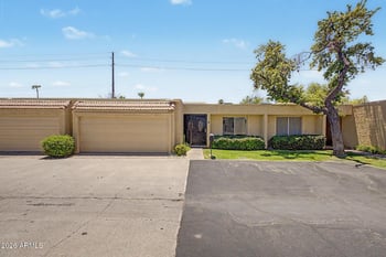 2111 W Claremont St, Phoenix, AZ 85015