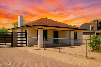 2112 24th Pl, Phoenix, AZ 85008
