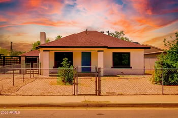 2112 24th Pl, Phoenix, AZ 85008