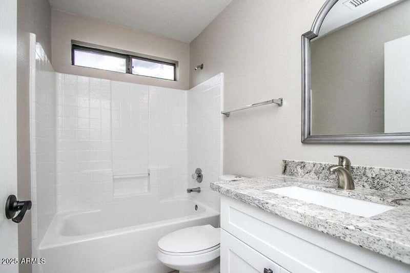 2112 Robin Ln, Phoenix, AZ 85024