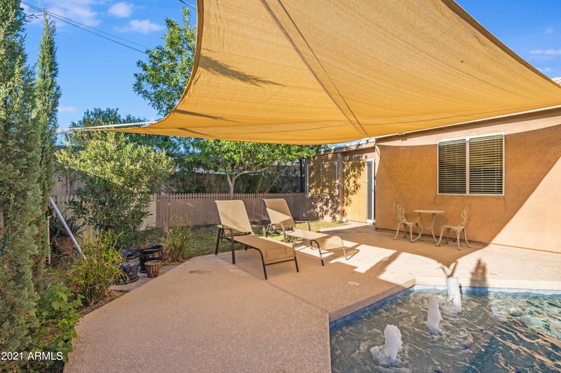 2112 W Medlock Dr, Phoenix, AZ 85017