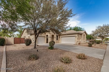 2112 Yellowstone Pl, Chandler, AZ 85249