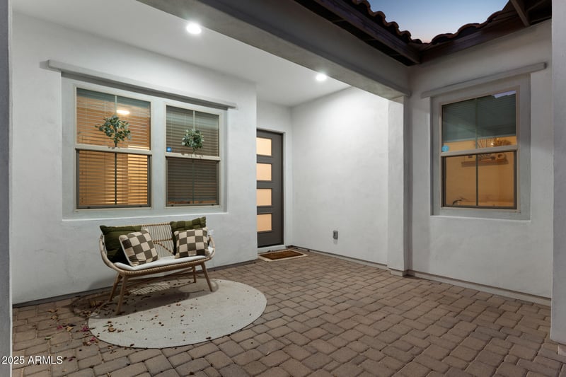 21120 Superstition Dr, Queen Creek, AZ 85142