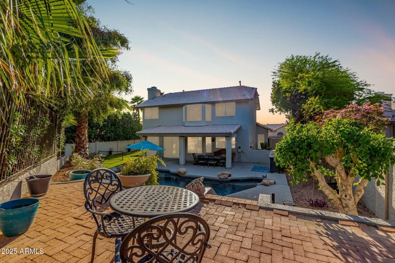 21121 63rd Dr, Glendale, AZ 85308