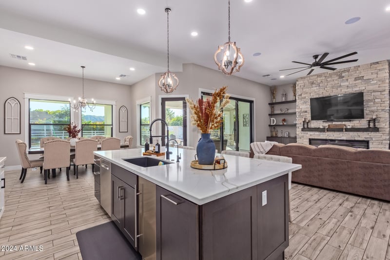 21121 Marsh Rd, Queen Creek, AZ 85142