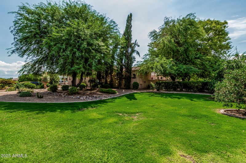 21121 Pummelos Rd, Queen Creek, AZ 85142