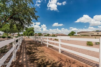 21121 Pummelos Rd, Queen Creek, AZ 85142