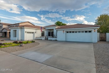 21125 Twin Acres Dr, Queen Creek, AZ 85142