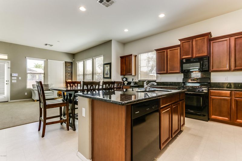 21128 W Glen St, Buckeye, AZ 85396