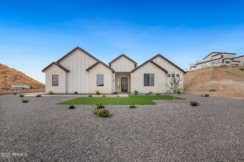 2113 Butte Creek Blvd, San Tan Valley, AZ 85144