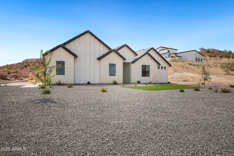 2113 Butte Creek Blvd, San Tan Valley, AZ 85144