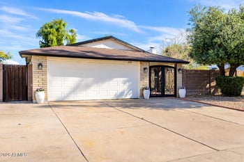 2113 Central Dr, Chandler, AZ 85224