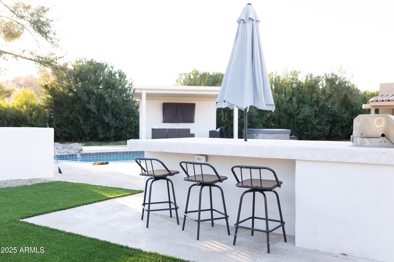 2113 Glencove St, Mesa, AZ 85213