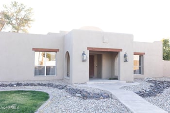 2113 Glencove St, Mesa, AZ 85213
