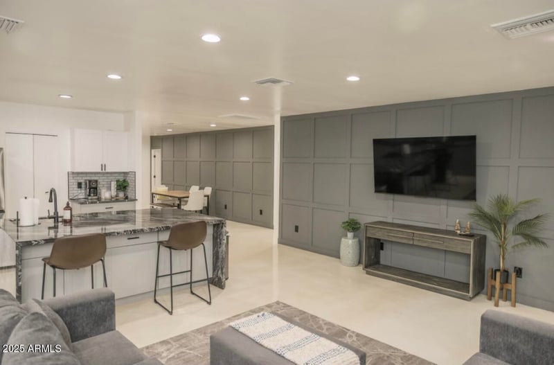 2113 Harvard St, Phoenix, AZ 85006