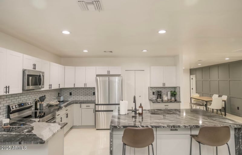 2113 Harvard St, Phoenix, AZ 85006