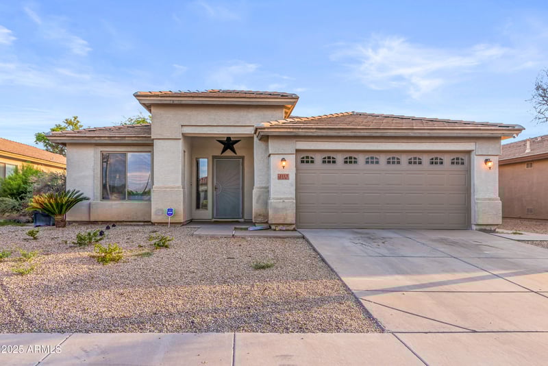 2113 Nancy Ln, Phoenix, AZ 85041