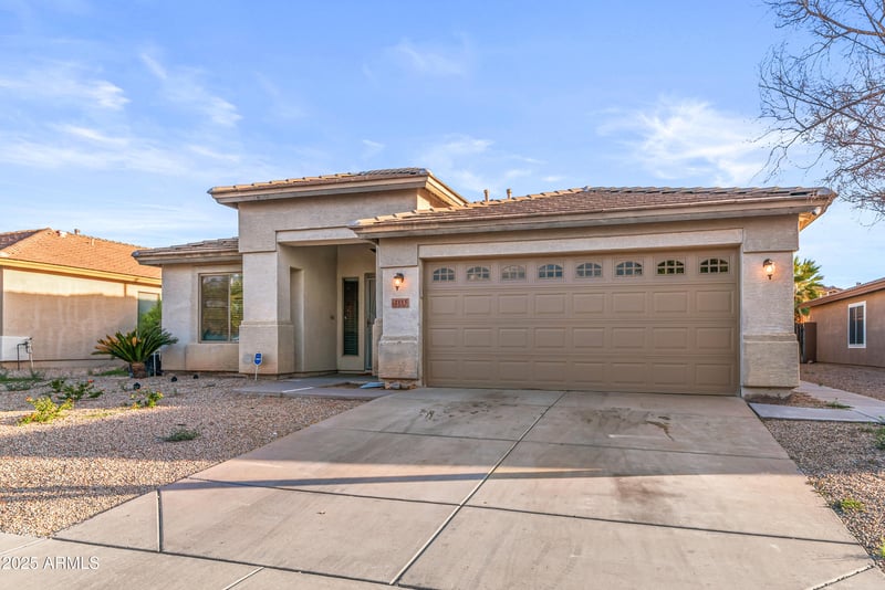 2113 Nancy Ln, Phoenix, AZ 85041