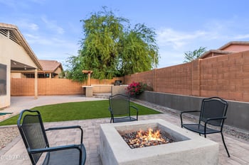 2113 Nancy Ln, Phoenix, AZ 85041