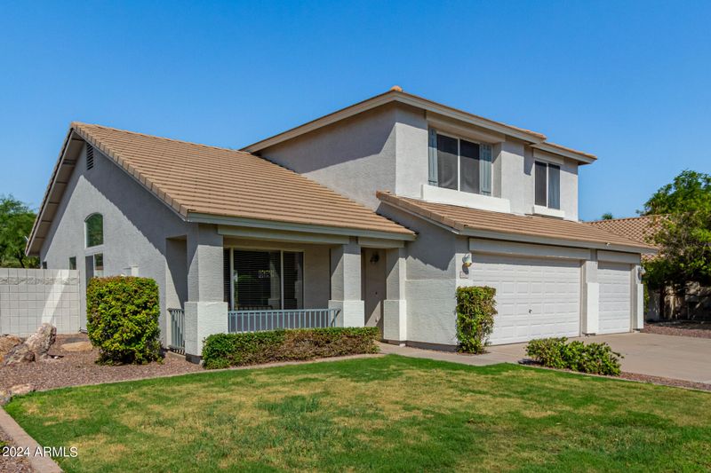 2113 S Nielson St, Gilbert, AZ 85295