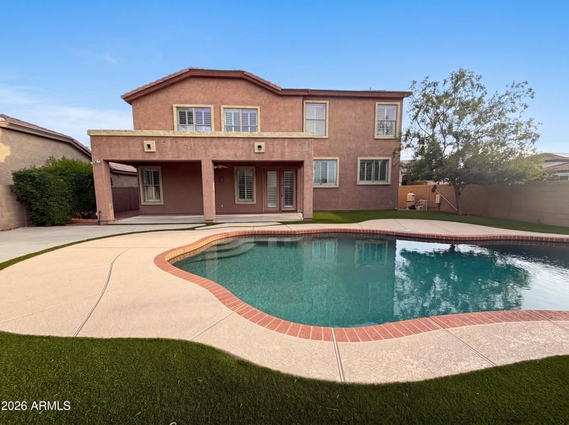 2113 Eagle Feather Rd, Phoenix, AZ 85085
