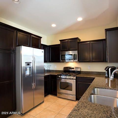 21132 N 36th Pl, Phoenix, AZ 85050