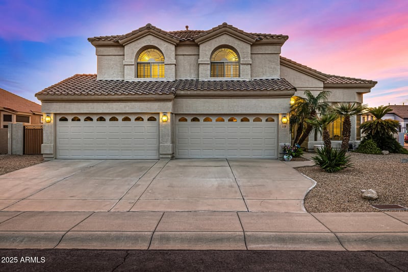 21134 69th Dr, Glendale, AZ 85308